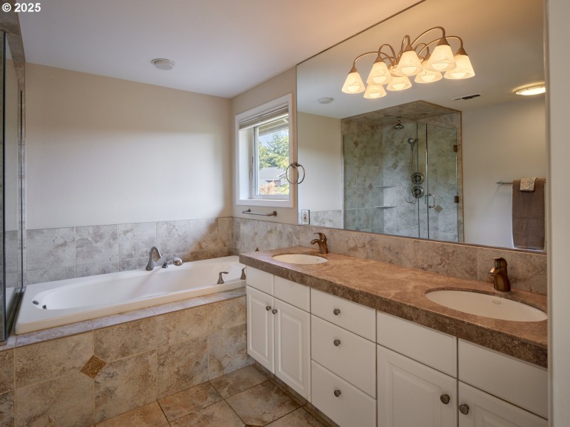 Bathroom, Attached