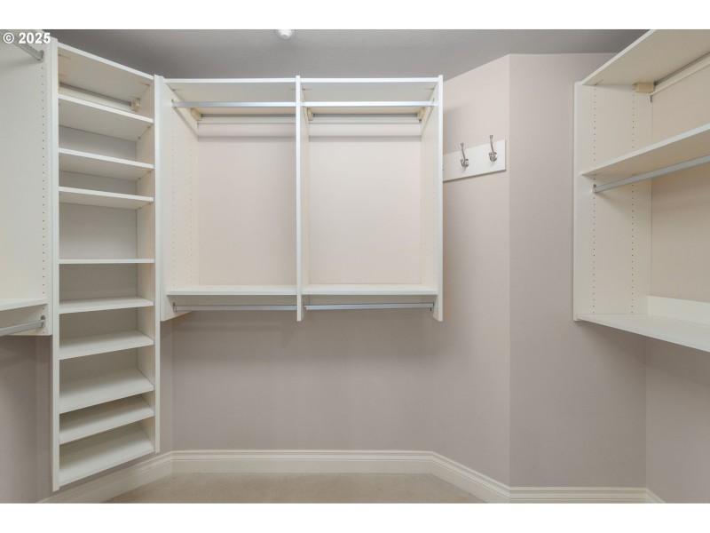 Bedroom, Primary