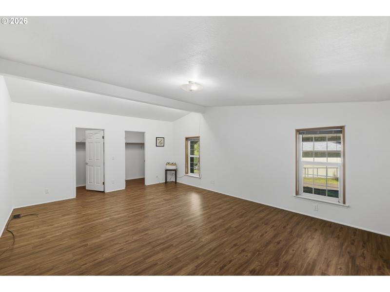 Bedroom, Owner's Suite