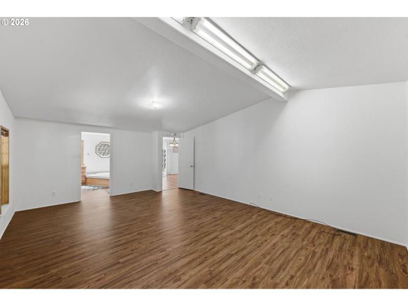 Bedroom, Owner's Suite