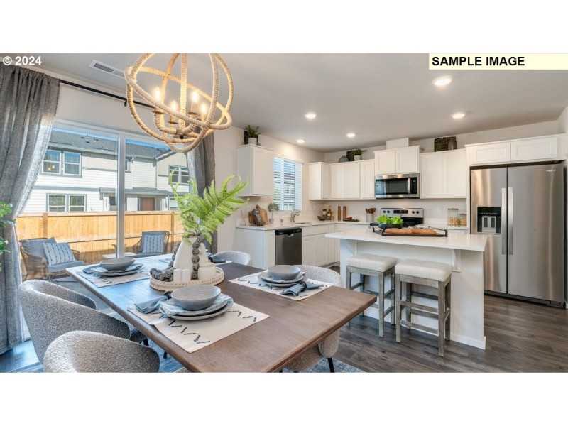 Kitchen/Dining Room