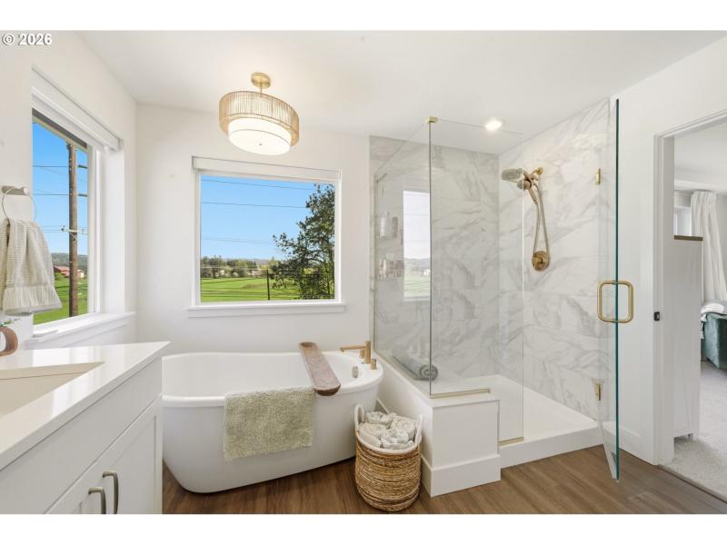 Owner's Suite Bathroom