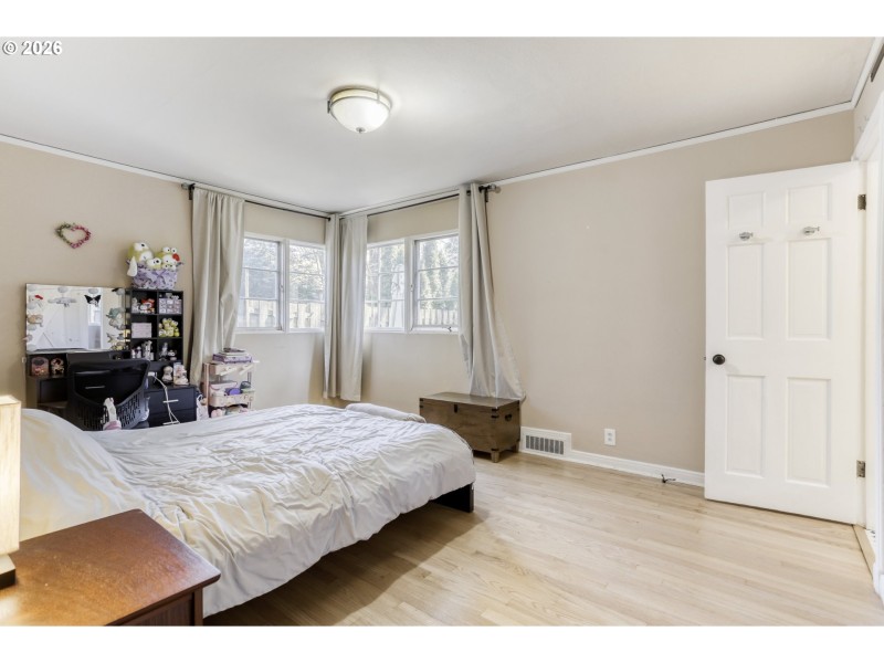 Bedroom, Owner's Suite