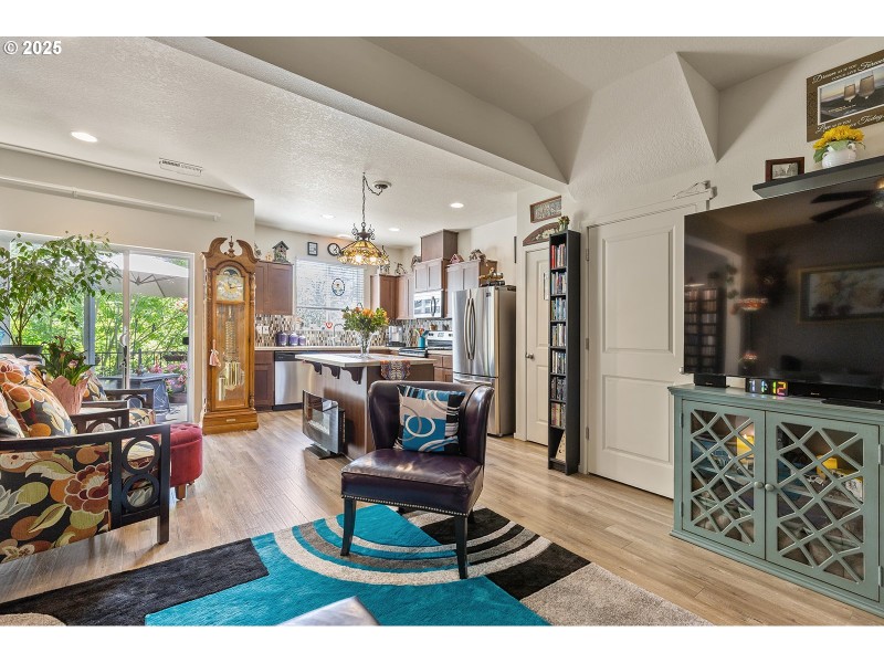 Kitchen/Living Room