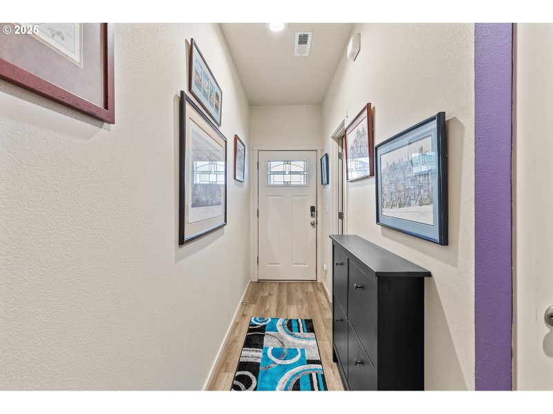 Entrance/Foyer