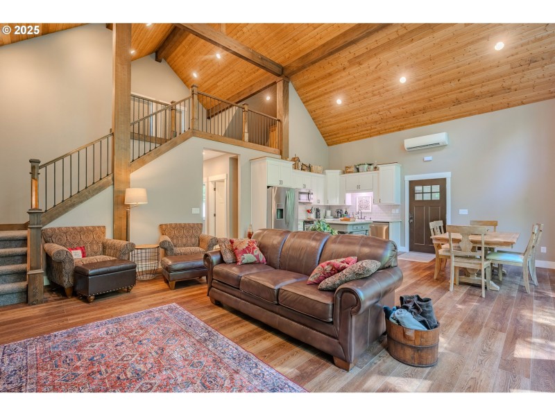 Kitchen/Living Room
