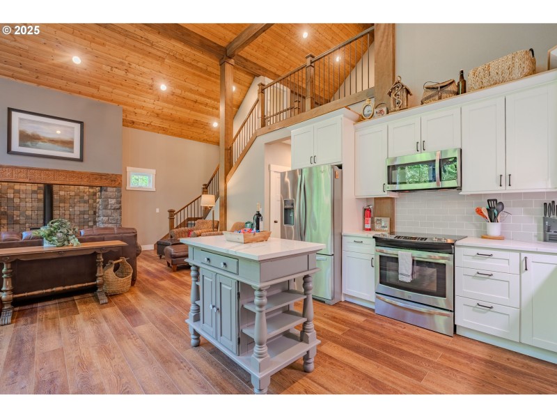 Kitchen/Living Room
