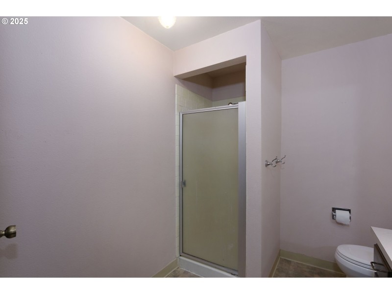 Bathroom, Attached