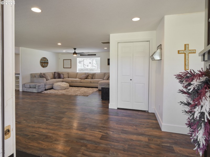 Entrance/Foyer