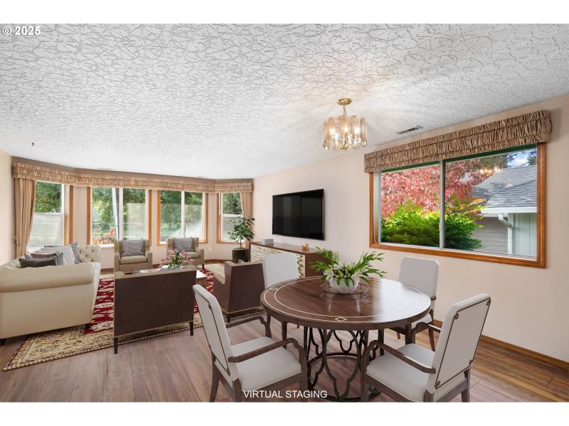 Living Room/Dining Room