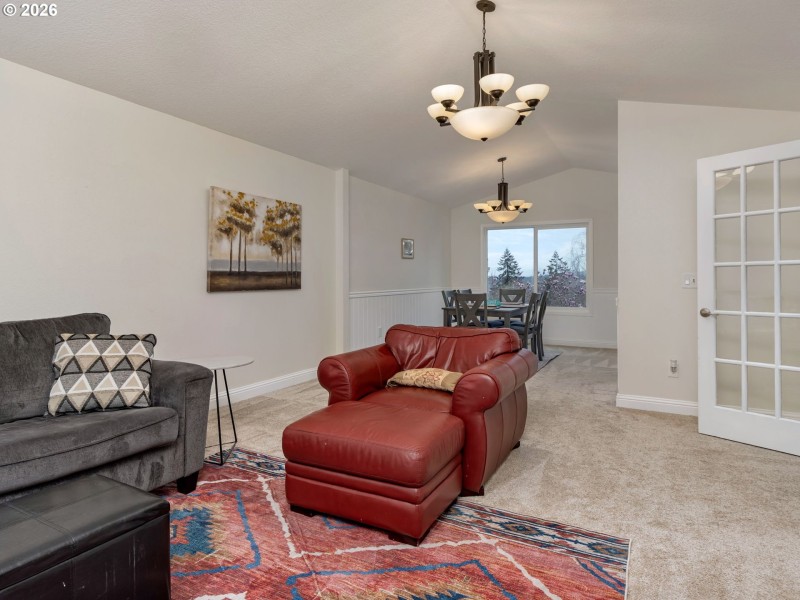 Living Room/Dining Room