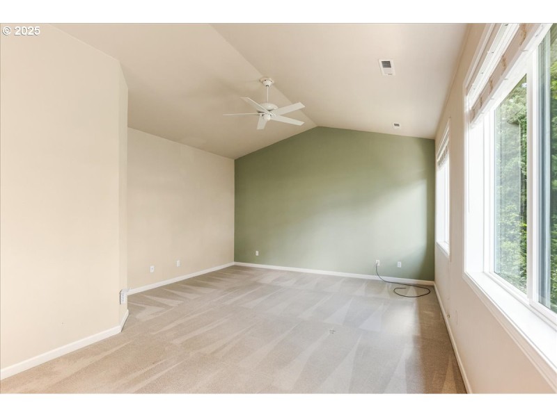 Bedroom, Primary