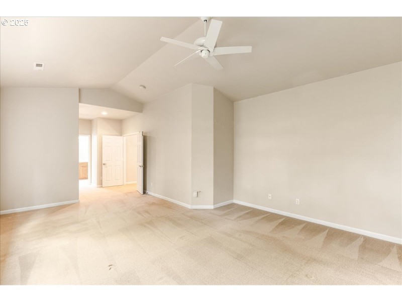 Bedroom, Primary