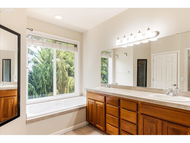 Bathroom, Attached