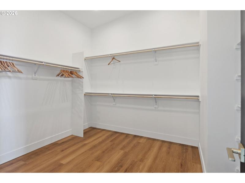 Bedroom, Owner's Suite