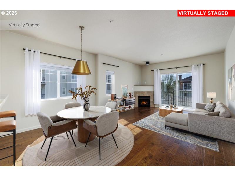 Living Room/Dining Room