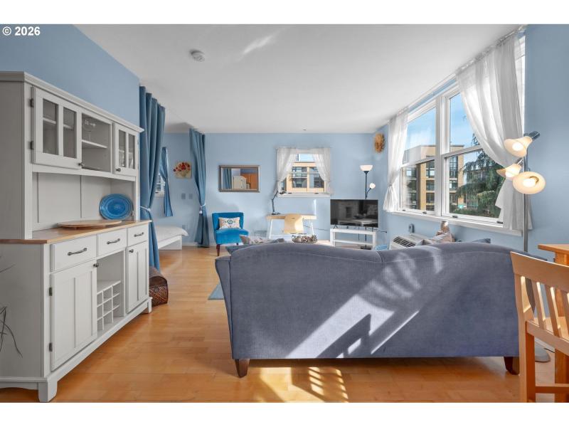 Living Room/Dining Room