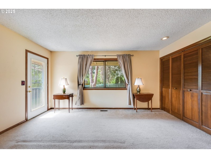 Bedroom, Owner's Suite