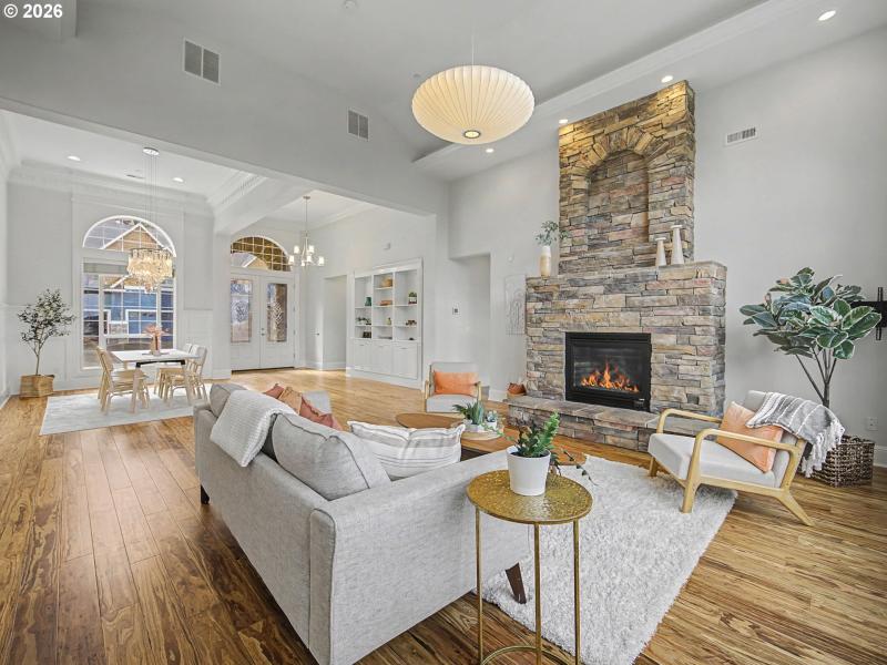 Living Room/Dining Room