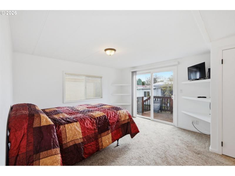 Owner's Suite Bedroom