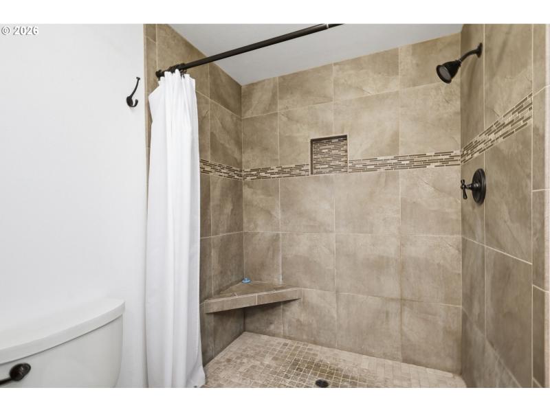 Owner's Suite Bathroom