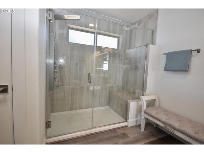 Owner's Suite Bathroom