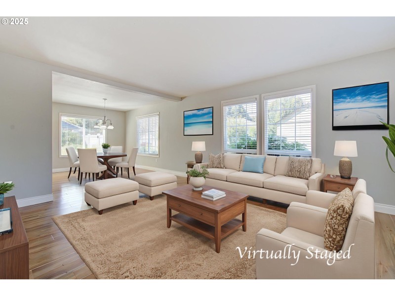 Living Room/Dining Room