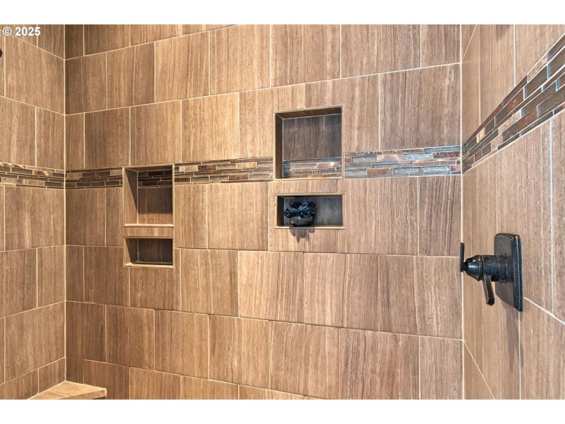 Bathroom, Attached
