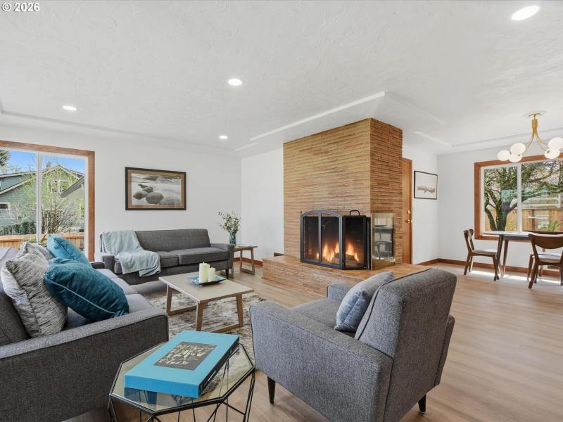 Living Room/Dining Room