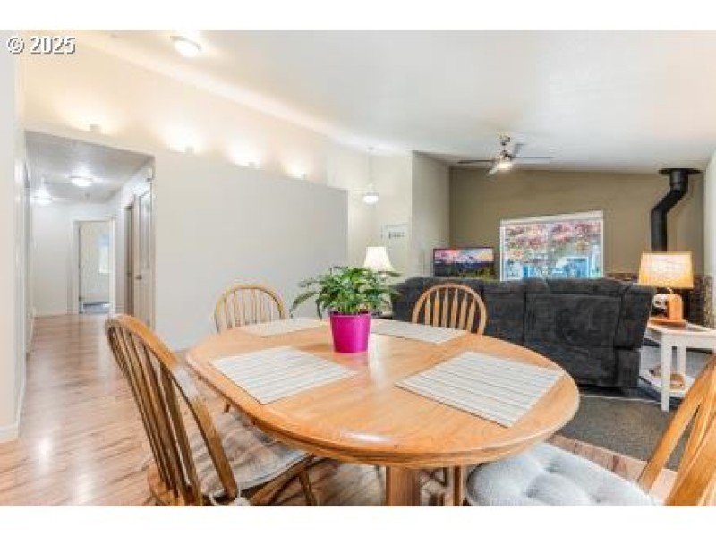 Kitchen/Living Room
