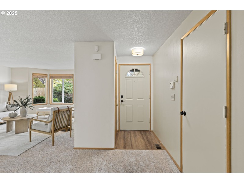 Entrance/Foyer