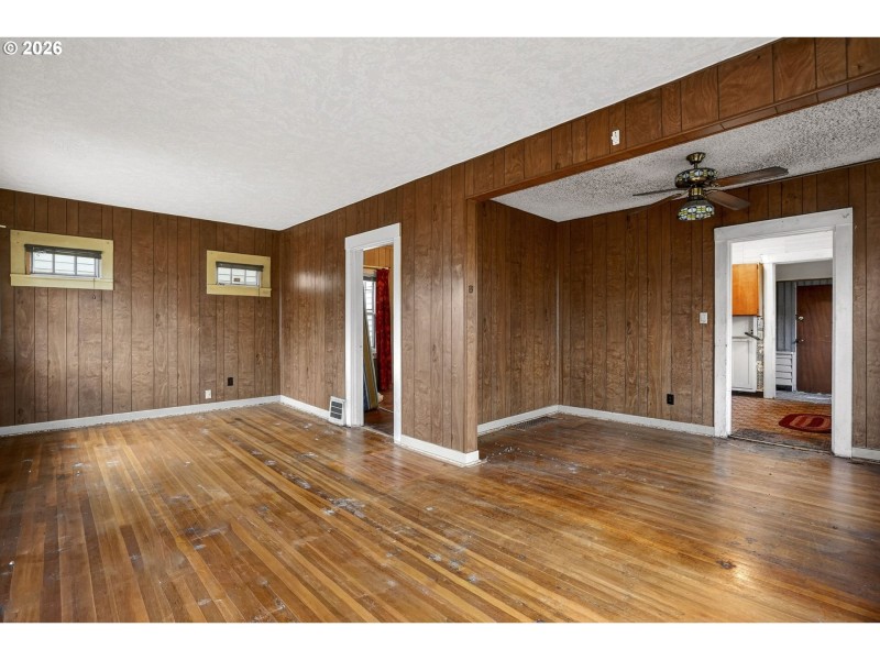 Living Room/Dining Room