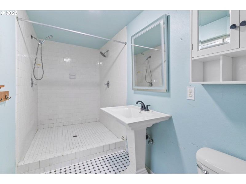 Bedroom, Owner's Suite