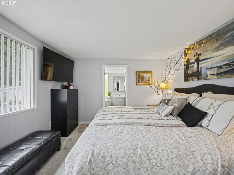 Owner's Suite Bedroom