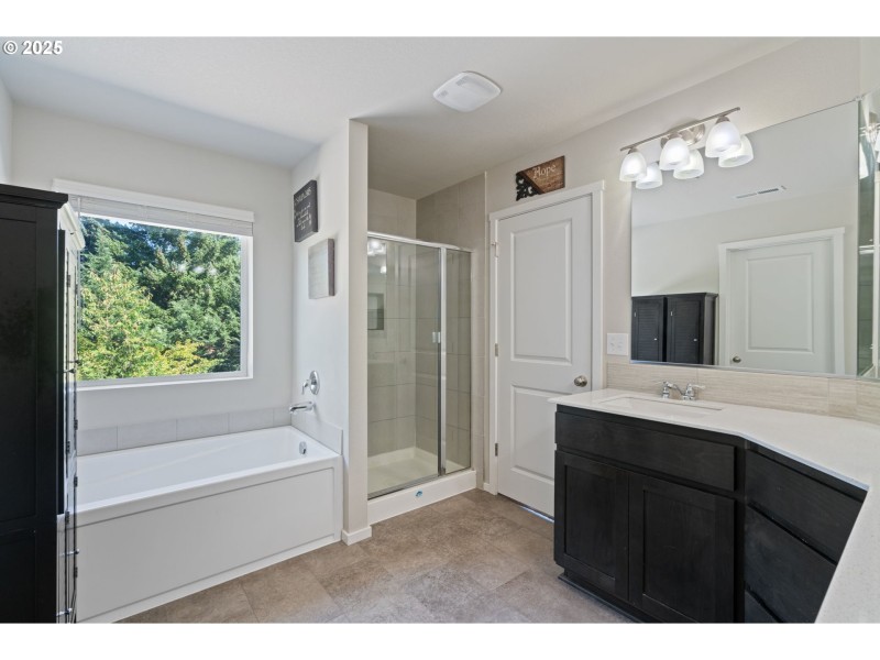 Bathroom, Attached