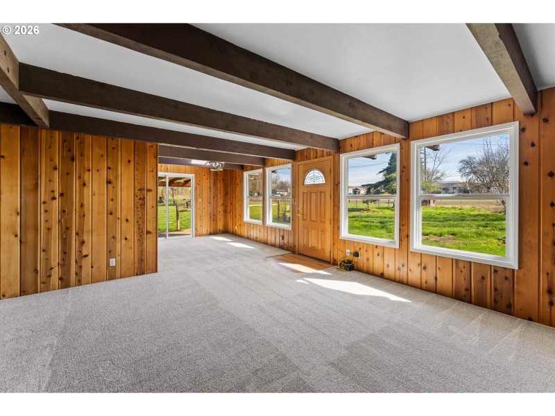 Living Room/Dining Room