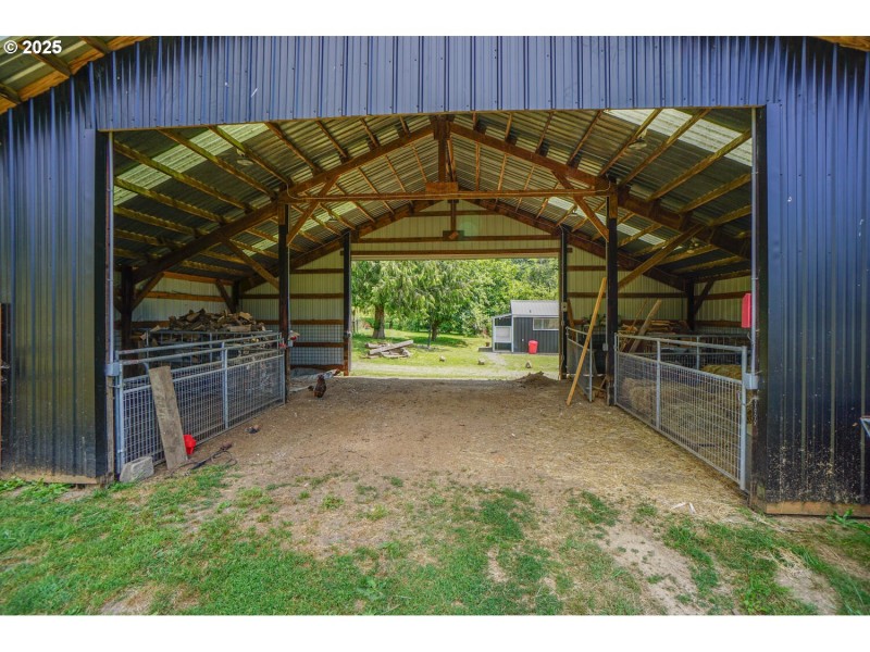 Stable