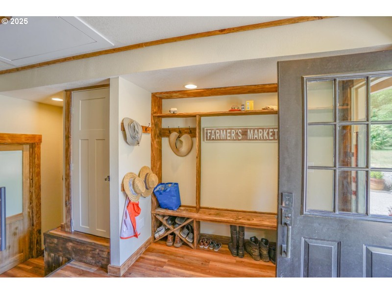Entrance/Foyer