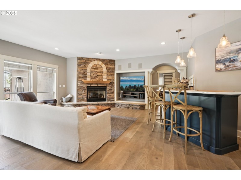 Wet Bar