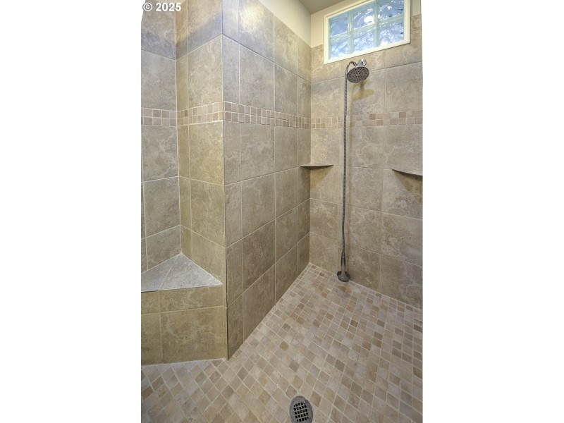 Bathroom, Attached