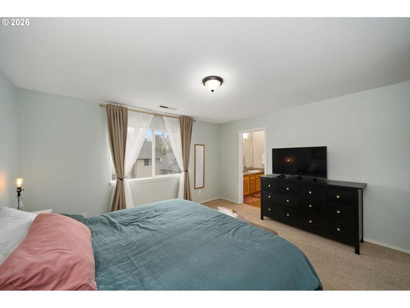 Bedroom, Owner's Suite