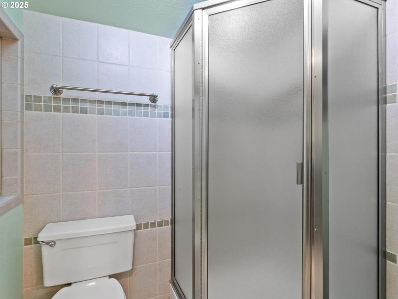 Owner's Suite Bathroom