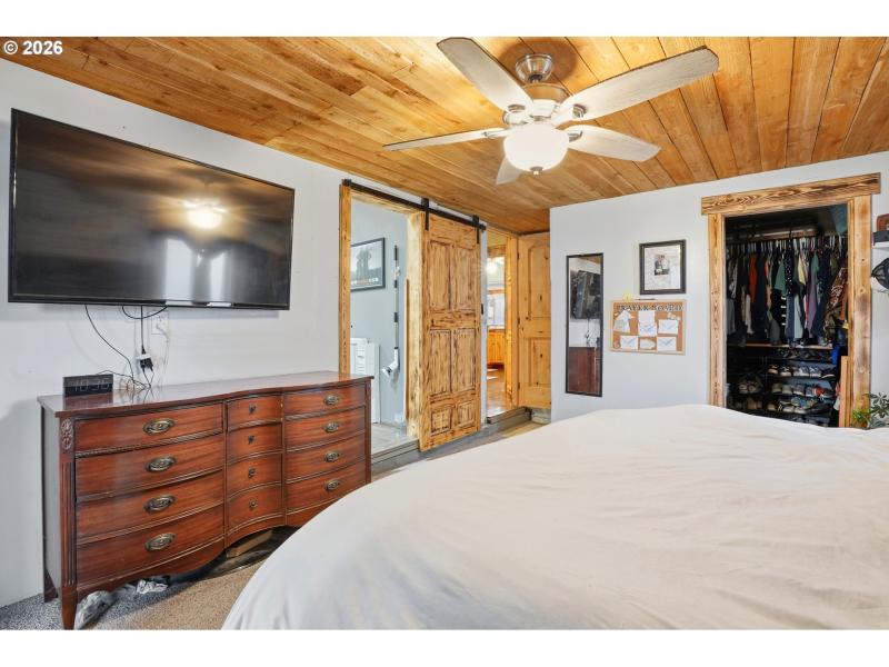 Owner's Suite Bedroom