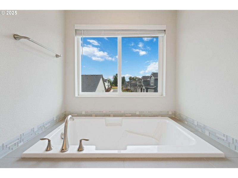 Bathroom, Attached