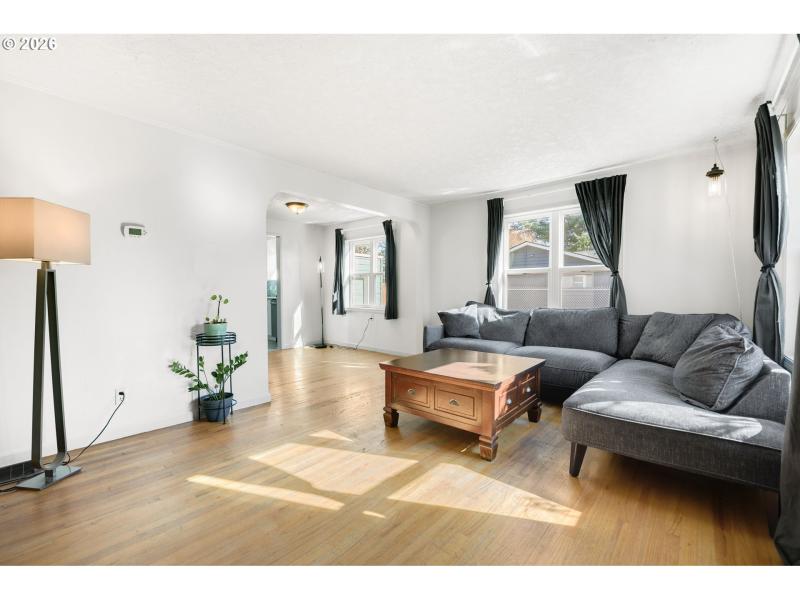 Living Room/Dining Room