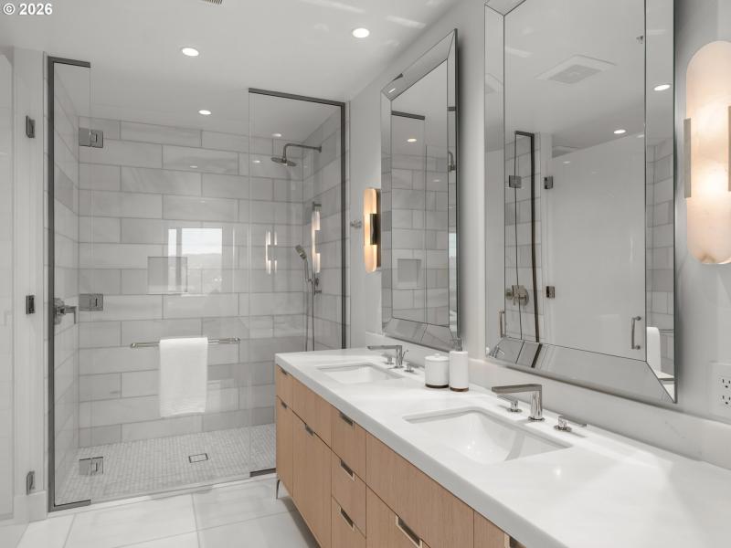 Bathroom, Attached