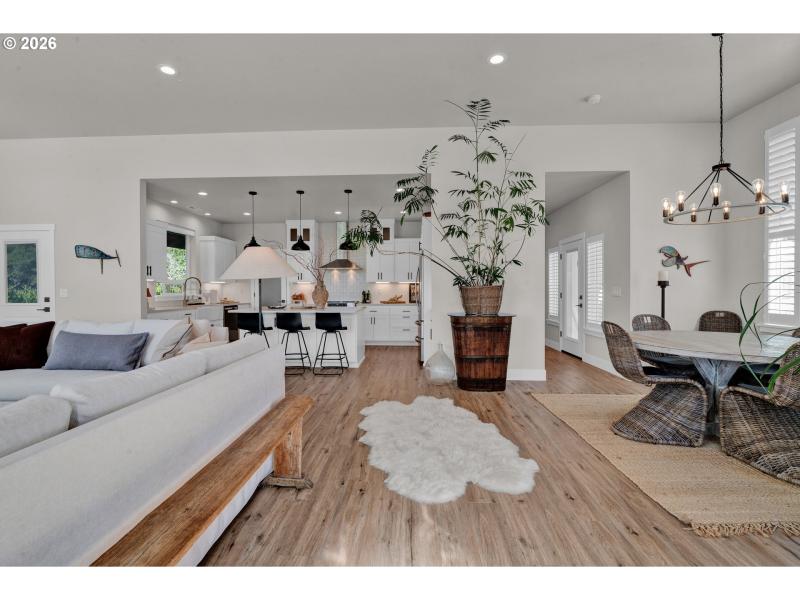 Living Room/Dining Room