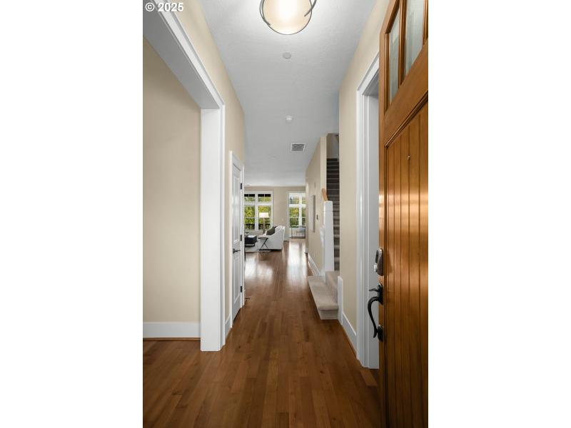 Entrance/Foyer