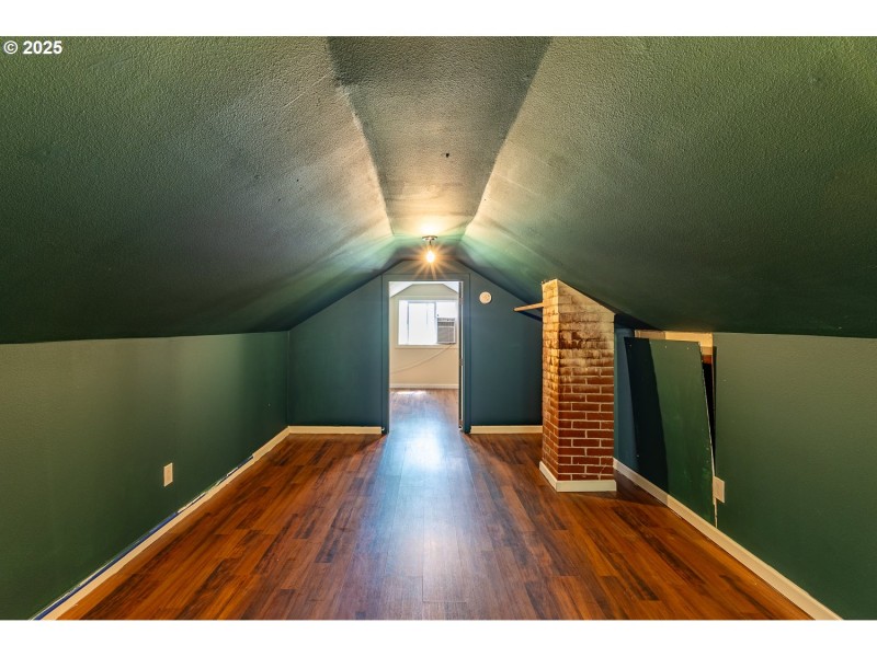 Bonus Room