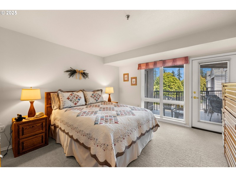 Owner's Suite Bedroom